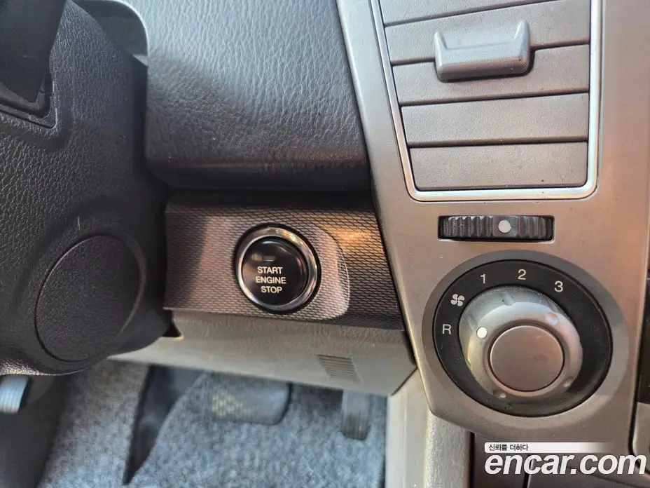 SsangYong Korando 2014 2.0 автомат (гидро), фото 9 SsangYong Korando 2014 2.0 автомат (гидро), фото 9