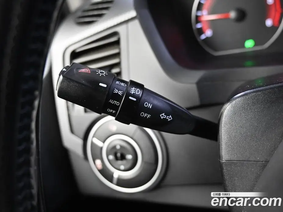 SsangYong Korando 2014 2.0 автомат (гидро), фото 9 SsangYong Korando 2014 2.0 автомат (гидро), фото 9