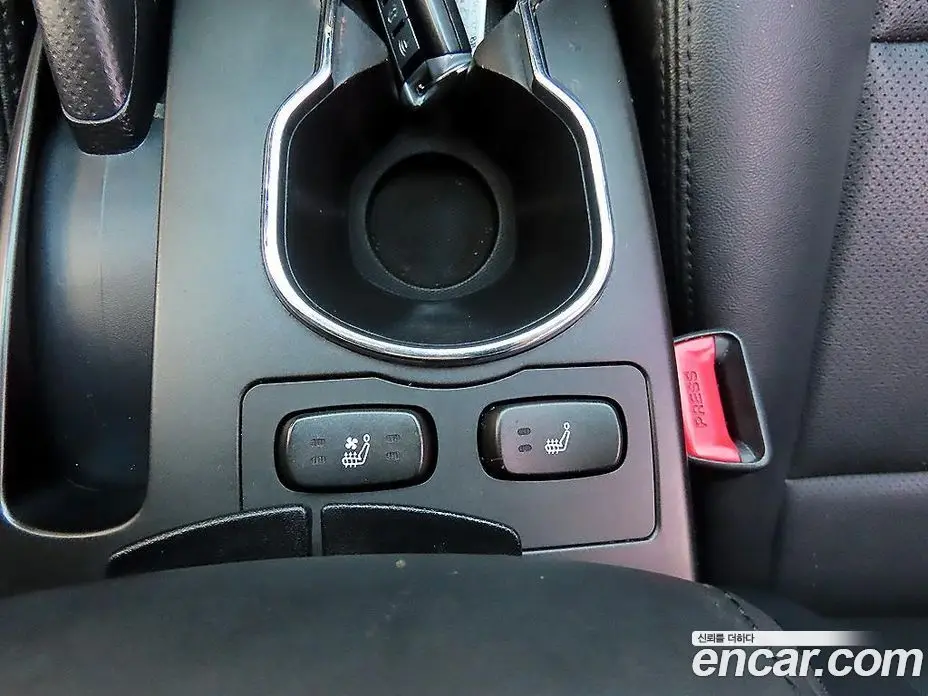 SsangYong Korando 2017 2.2 автомат (гидро), фото 13
