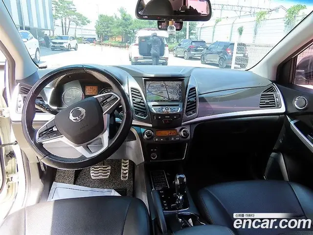 SsangYong Korando 2017 2.2 автомат (гидро), миниатюра 7
