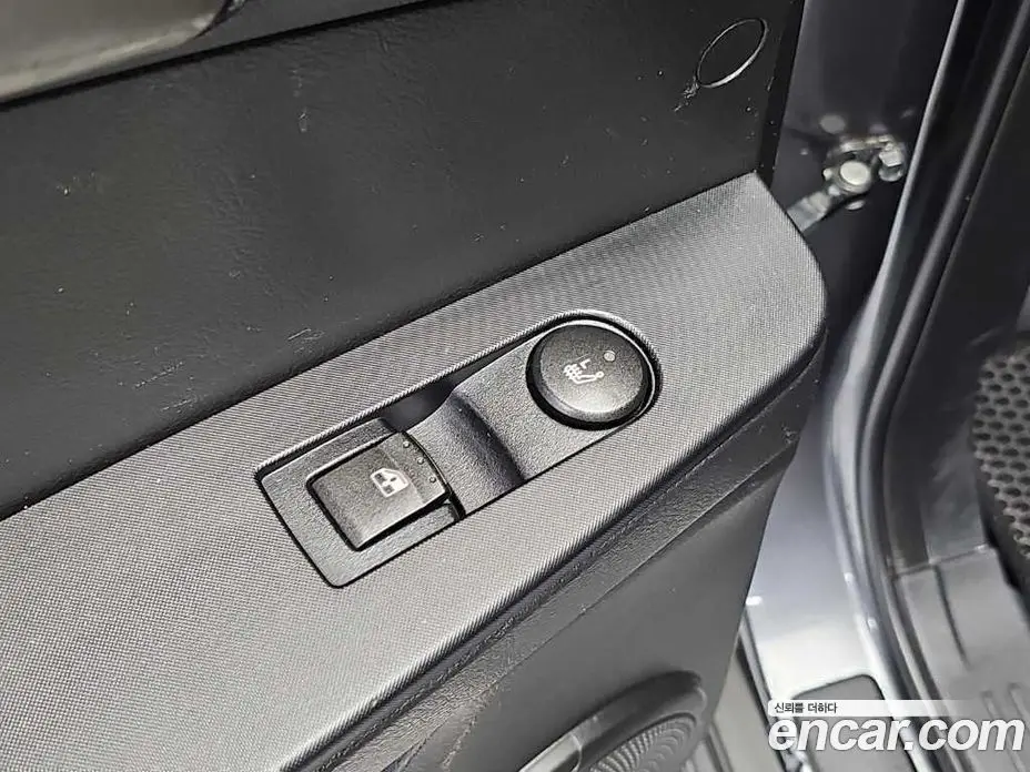 SsangYong Korando 2017 2.2 автомат (гидро), фото 13