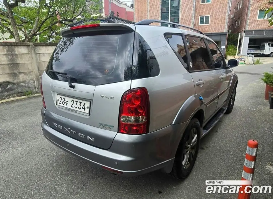 SsangYong Rexton 2011 2.0 автомат (гидро), фото 3 SsangYong Rexton 2011 2.0 автомат (гидро), фото 3