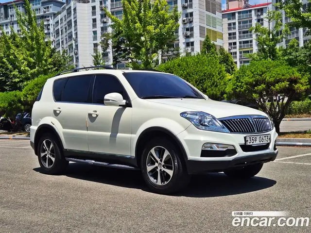 SsangYong Rexton 2015 2.2 автомат (гидро), миниатюра 4 SsangYong Rexton 2015 2.2 автомат (гидро), миниатюра 4
