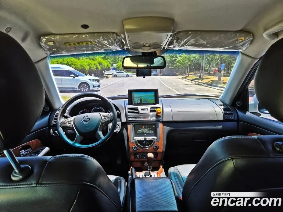 SsangYong Rexton 2015 2.2 автомат (гидро), фото 8 SsangYong Rexton 2015 2.2 автомат (гидро), фото 8