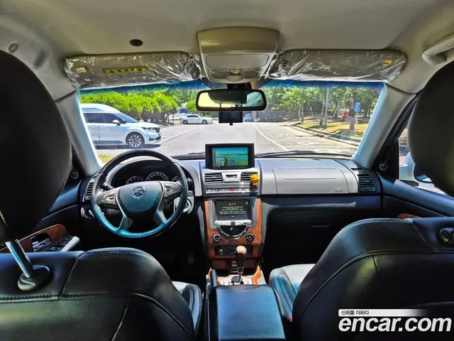 SsangYong Rexton 2015 2.2 автомат (гидро), миниатюра 8 SsangYong Rexton 2015 2.2 автомат (гидро), миниатюра 8