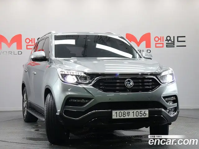SsangYong Rexton 2017 2.2 автомат (гидро), миниатюра 2 SsangYong Rexton 2017 2.2 автомат (гидро), миниатюра 2