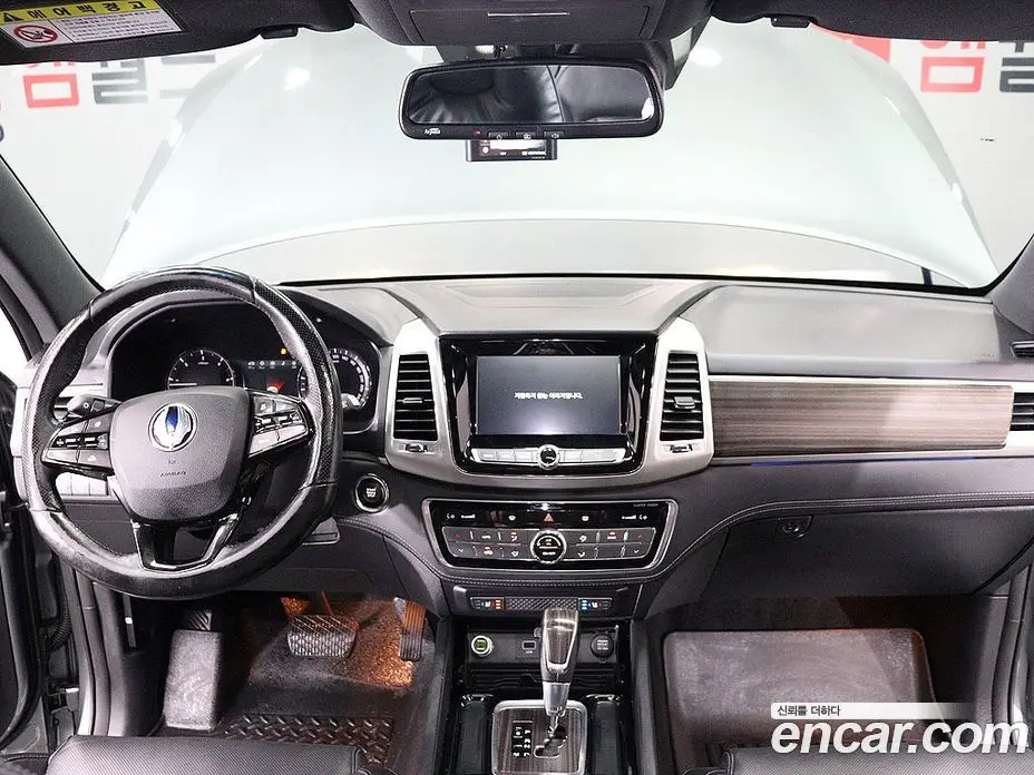 SsangYong Rexton 2017 2.2 автомат (гидро), фото 13 SsangYong Rexton 2017 2.2 автомат (гидро), фото 13