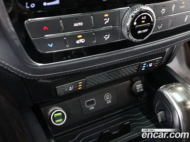 SsangYong Rexton 2017 2.2 автомат (гидро), миниатюра 10 SsangYong Rexton 2017 2.2 автомат (гидро), миниатюра 10