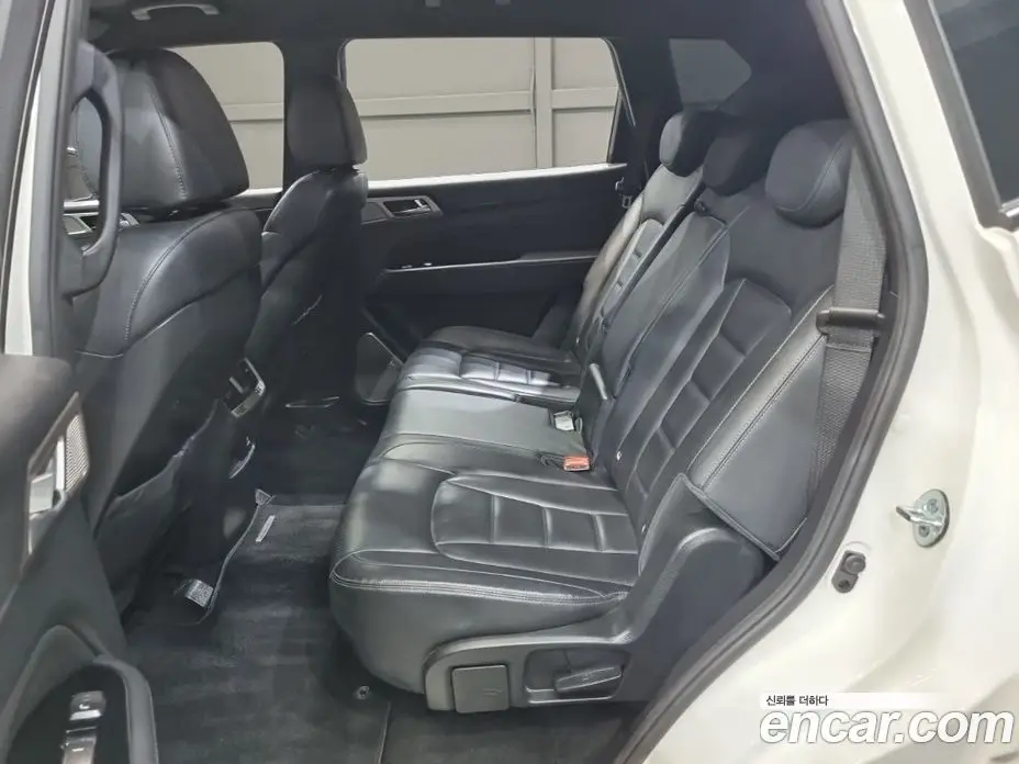 SsangYong Rexton 2017 2.2 автомат (гидро), фото 13 SsangYong Rexton 2017 2.2 автомат (гидро), фото 13