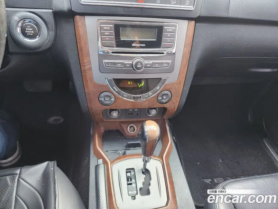 SsangYong Rexton 2017 2.2 автомат (гидро), фото 12 SsangYong Rexton 2017 2.2 автомат (гидро), фото 12