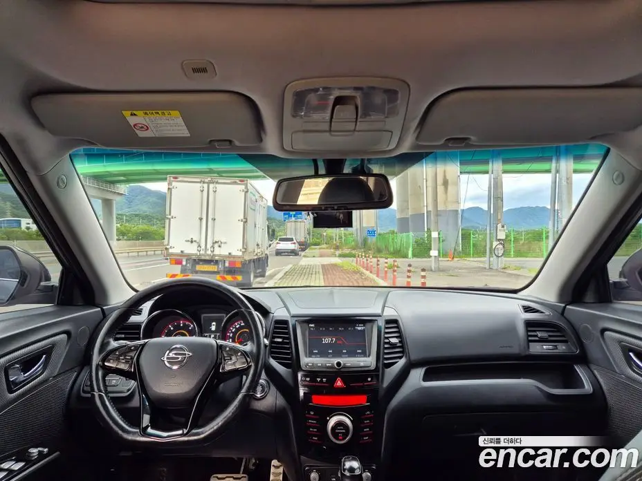 SsangYong TIBOLI 2016 1.6 автомат (гидро), фото 15