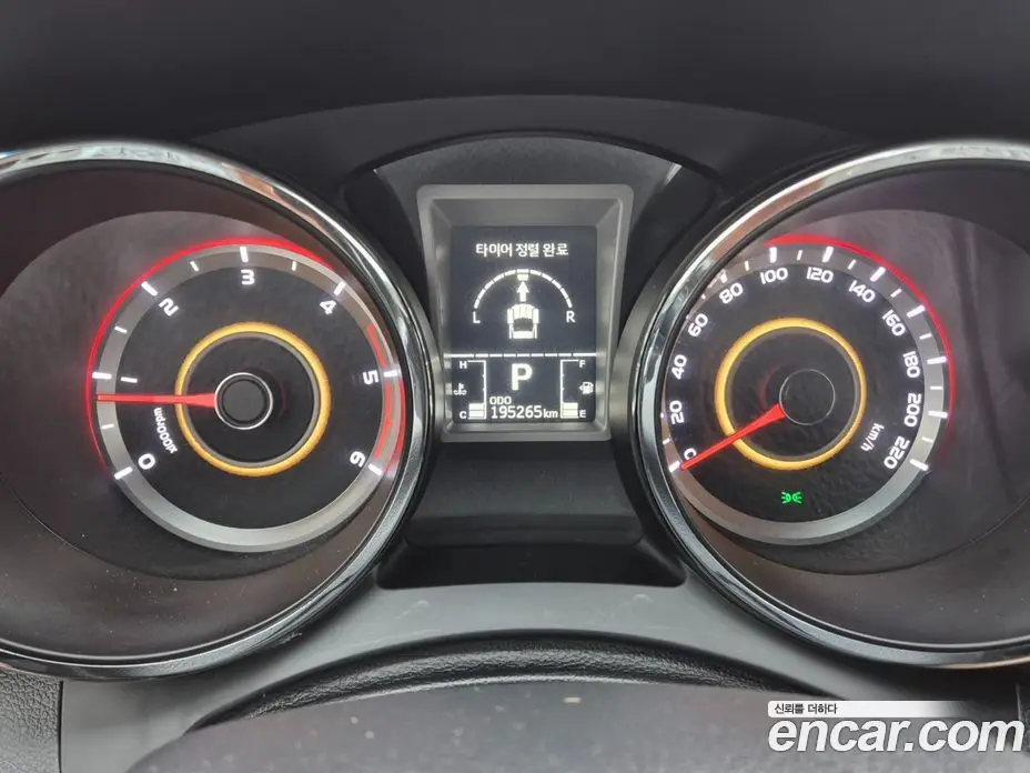 SsangYong TIBOLI 2016 1.6 автомат (гидро), фото 8