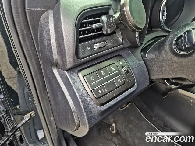 SsangYong TIBOLI 2017 1.6 автомат (гидро), миниатюра 12