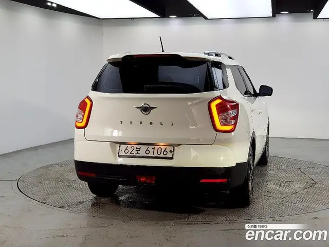 SsangYong TIBOLI 2018 1.6 автомат (гидро), миниатюра 3