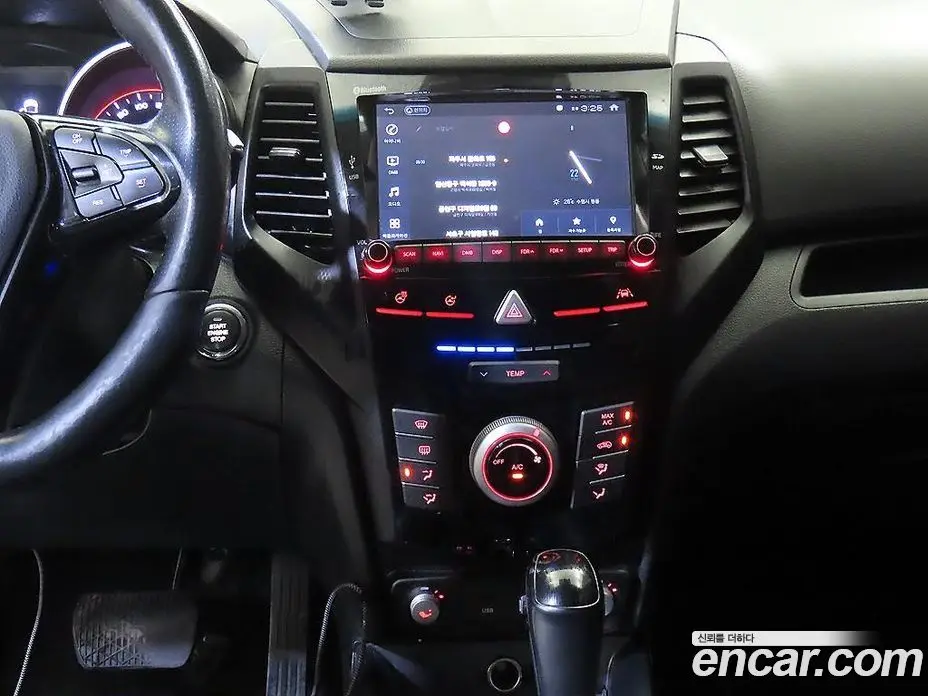SsangYong TIBOLI 2018 1.6 автомат (гидро), фото 11