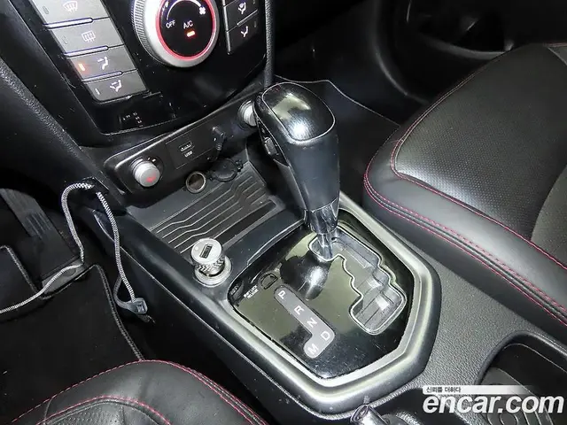 SsangYong TIBOLI 2018 1.6 автомат (гидро), миниатюра 12