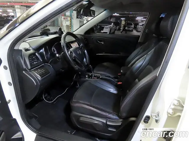SsangYong TIBOLI 2018 1.6 автомат (гидро), миниатюра 6