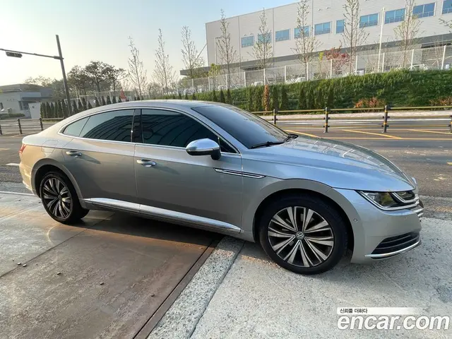 Volkswagen Arteon 2019 2.0 автомат (гидро), миниатюра 3 Volkswagen Arteon 2019 2.0 автомат (гидро), миниатюра 3