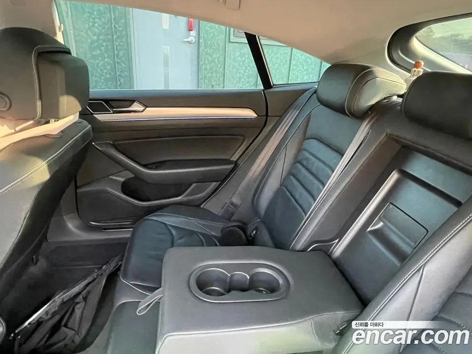 Volkswagen Arteon 2019 2.0 автомат (гидро), фото 10 Volkswagen Arteon 2019 2.0 автомат (гидро), фото 10