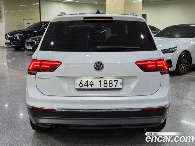Volkswagen Tiguan 2018 2.0 автомат (гидро), миниатюра 4
