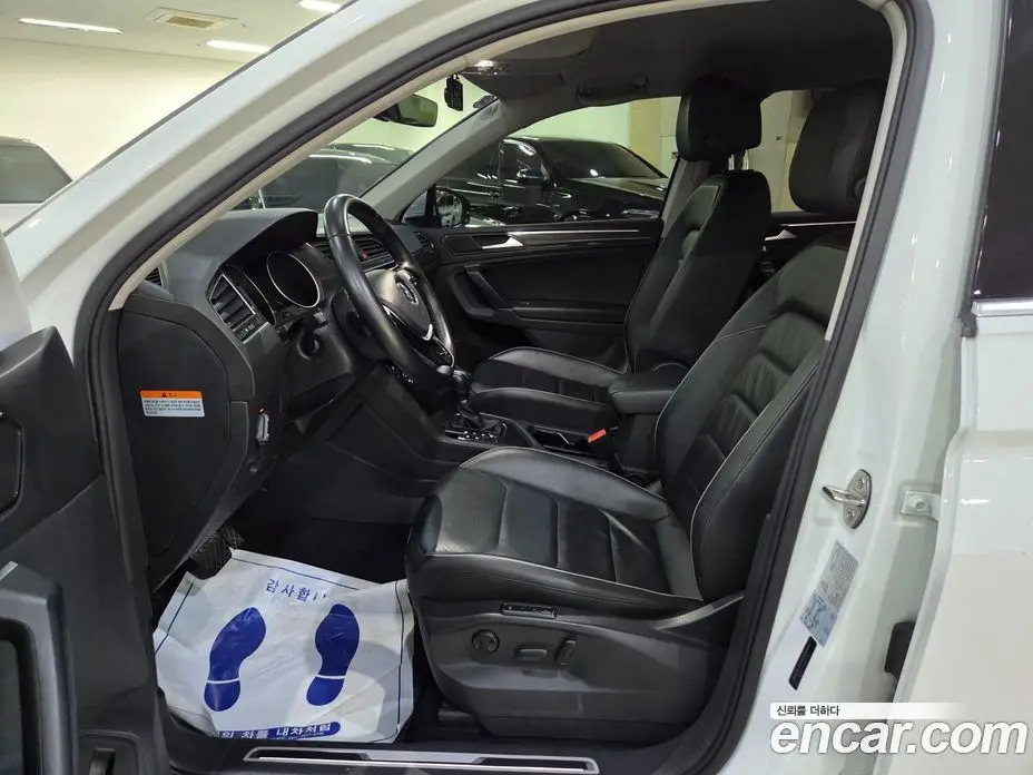 Volkswagen Tiguan 2018 2.0 автомат (гидро), фото 6