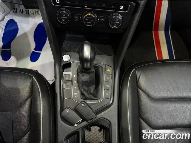 Volkswagen Tiguan 2020 2.0 автомат (гидро), миниатюра 12