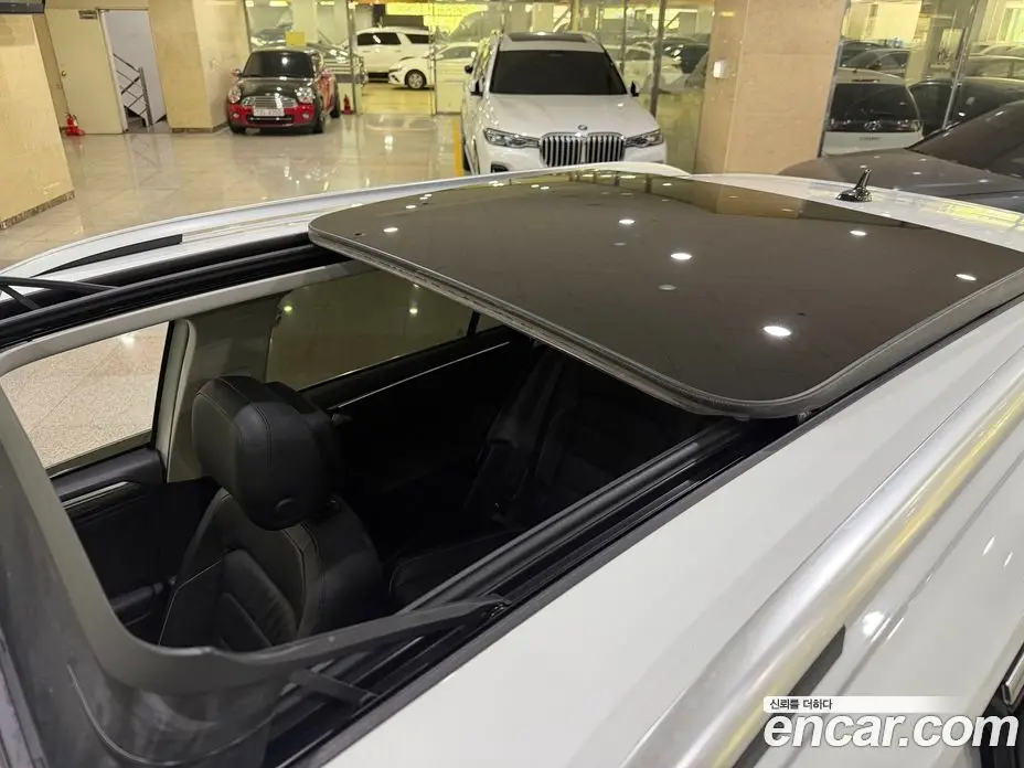 Volkswagen Tiguan 2020 2.0 автомат (гидро), фото 16