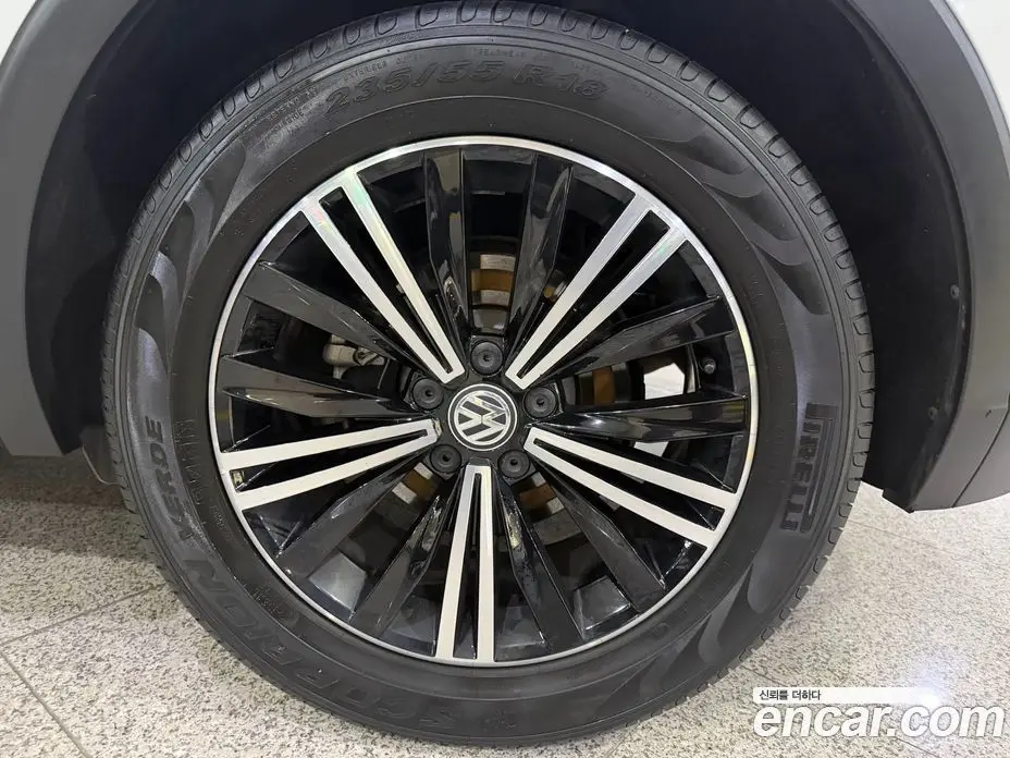 Volkswagen Tiguan 2020 2.0 автомат (гидро), фото 20