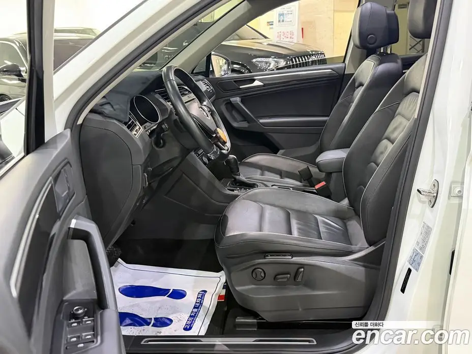 Volkswagen Tiguan 2020 2.0 автомат (гидро), фото 6