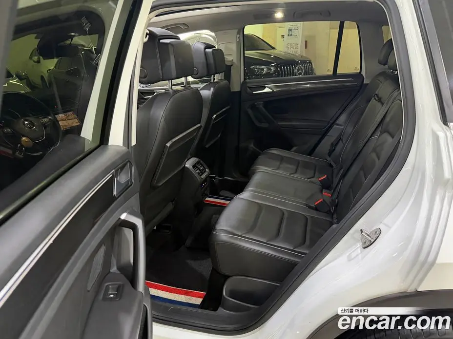 Volkswagen Tiguan 2020 2.0 автомат (гидро), фото 7