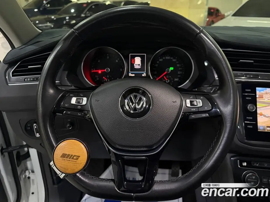 Volkswagen Tiguan 2020 2.0 автомат (гидро), фото 9