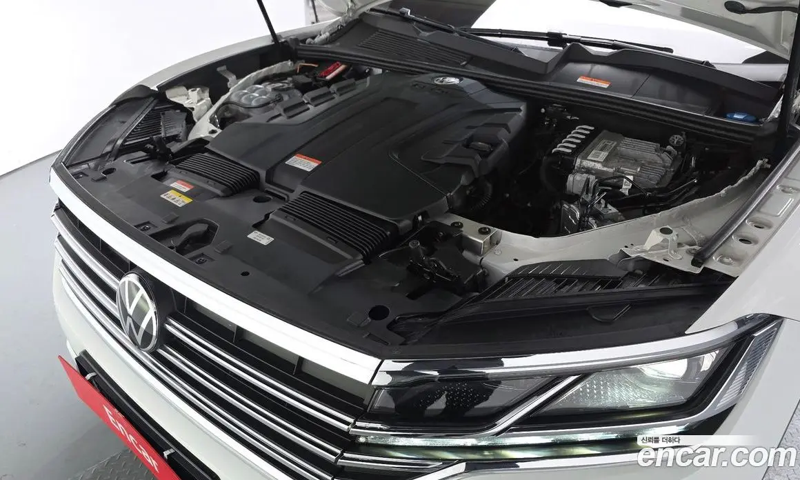 Volkswagen Touareg 2023 3.0 автомат (гидро), фото 5 Volkswagen Touareg 2023 3.0 автомат (гидро), фото 5