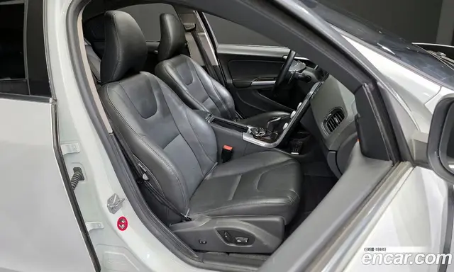 Volvo S60 2017 2.0 автомат (гидро), миниатюра 12