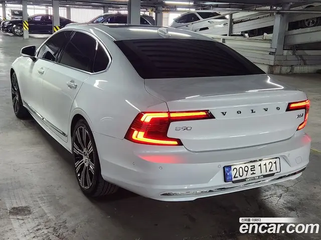 Volvo S90 2024 2.0 автомат (гидро), миниатюра 2 Volvo S90 2024 2.0 автомат (гидро), миниатюра 2