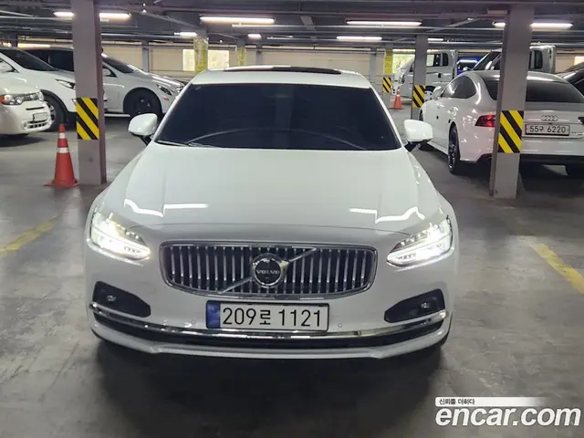 Volvo S90 2024 2.0 автомат (гидро), миниатюра 6 Volvo S90 2024 2.0 автомат (гидро), миниатюра 6