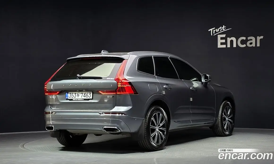 Volvo XC60 2021 2.0 автомат (гидро), фото 2 Volvo XC60 2021 2.0 автомат (гидро), фото 2