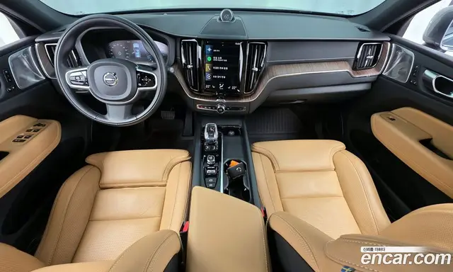 Volvo XC60 2021 2.0 автомат (гидро), миниатюра 7 Volvo XC60 2021 2.0 автомат (гидро), миниатюра 7