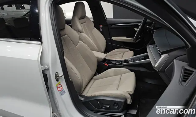 Audi A3 2023 2.0 автомат (гидро), миниатюра 10 Audi A3 2023 2.0 автомат (гидро), миниатюра 10