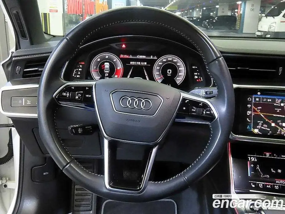 Audi A6 2021 3.0 автомат (гидро), фото 12