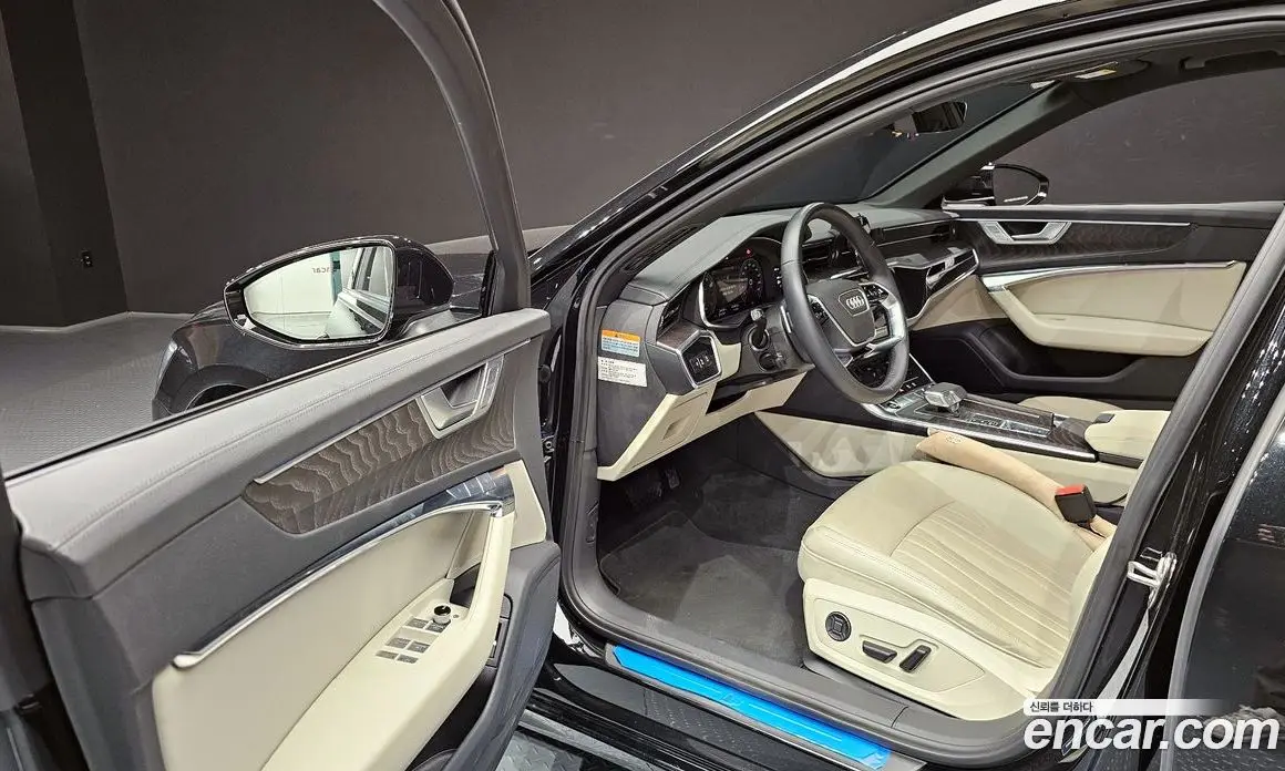 Audi A6 2022 2.0 автомат (гидро), фото 11