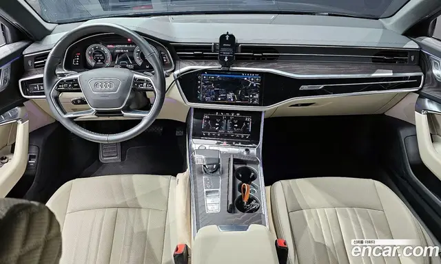 Audi A6 2022 2.0 автомат (гидро), миниатюра 7