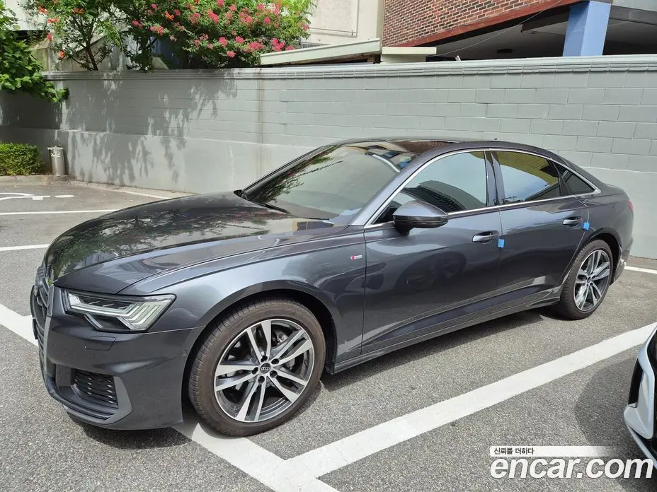 Audi A6 2023 2.0 автомат (гидро), фото 14