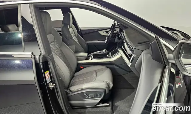Audi Q8 2021 3.0 автомат (гидро), миниатюра 12