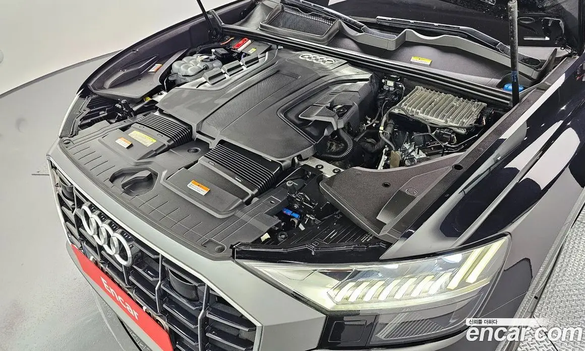 Audi Q8 2021 3.0 автомат (гидро), фото 6