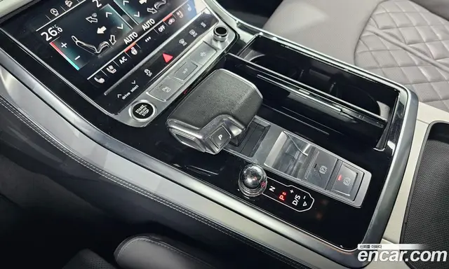 Audi Q8 2021 3.0 автомат (гидро), миниатюра 9