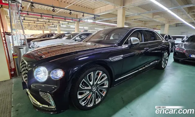 Bentley Flying Spur, 2025, 17 000 км