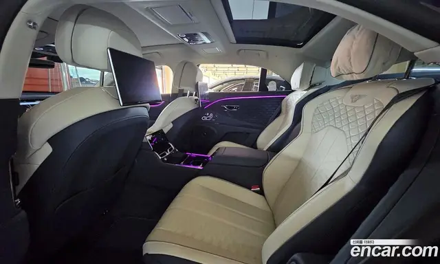 Bentley Flying Spur 2025 4.0 автомат (гидро), миниатюра 11