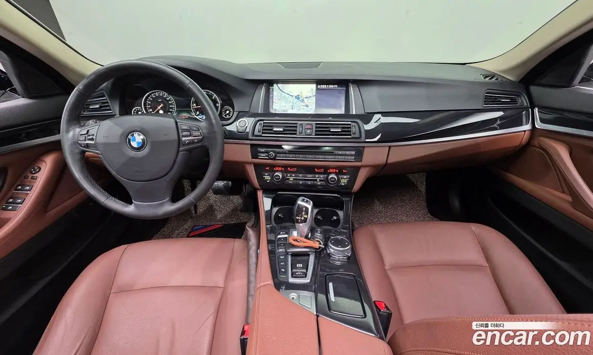 BMW 5 серия 2016 2.0 автомат (гидро), фото 7