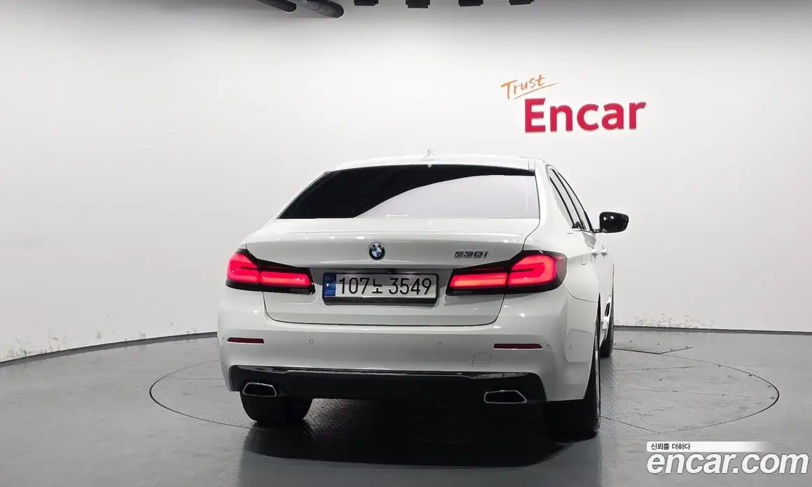 BMW 5 серия 2022 2.0 автомат (гидро), фото 4
