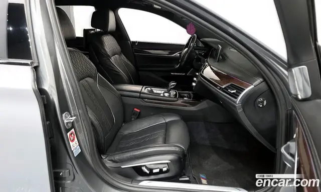 BMW 7 серия 2016 4.4 автомат (гидро), миниатюра 11 BMW 7 серия 2016 4.4 автомат (гидро), миниатюра 11
